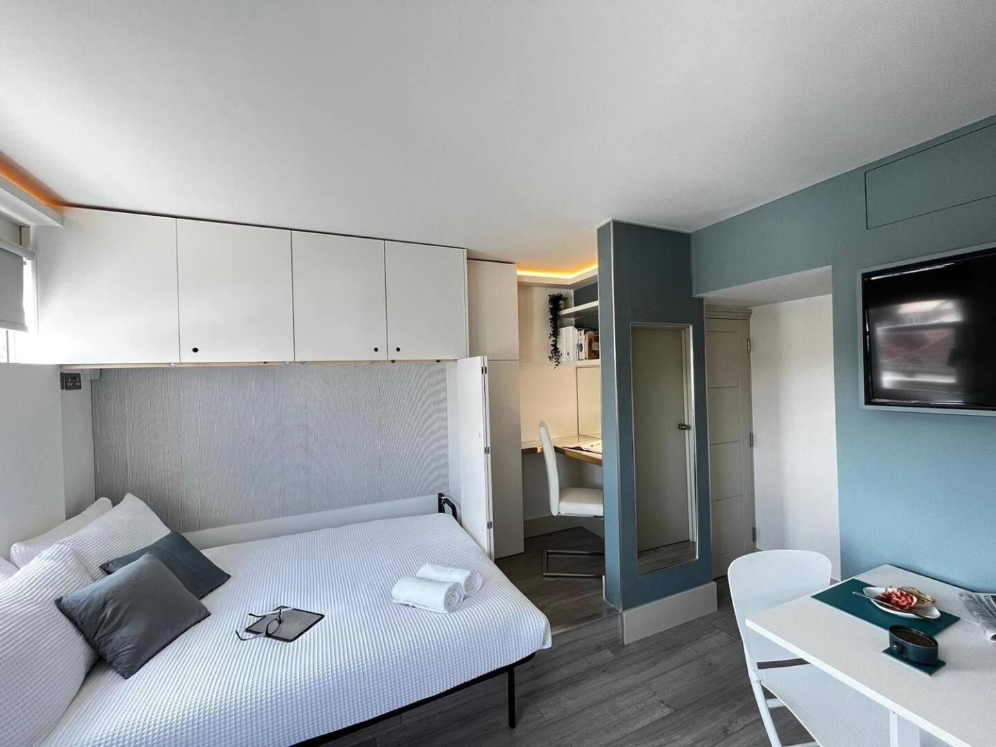 ברייטון Apt 09 Stylish Studio Steps From Sea & Promenade מראה חיצוני תמונה